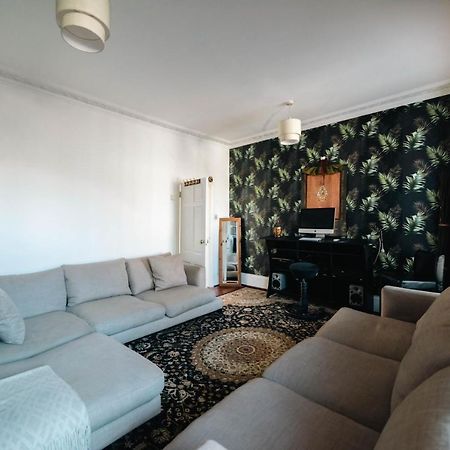 Stylish 2 Bedroom Flat In Camden Town ลอนดอน ภายนอก รูปภาพ