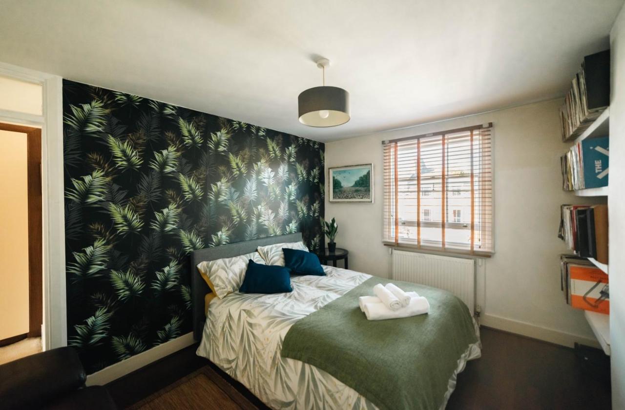 Stylish 2 Bedroom Flat In Camden Town ลอนดอน ภายนอก รูปภาพ